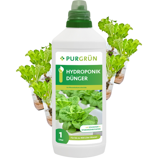 Eine 1-Liter-Flasche Purgrün Hydroponik-Dünger steht vor gesundem Salat in einem Hydroponiksystem. Sein Etikett hebt die ausgewogenen Nährstoffe und die Effizienz bei der Behandlung von bis zu 400 l Wasser hervor.